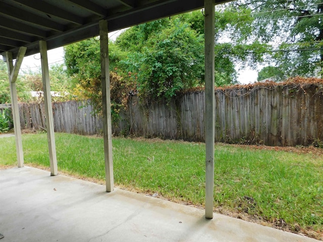 3870 Heatherwood Dr, Beaumont, TX 77706 - photo 11