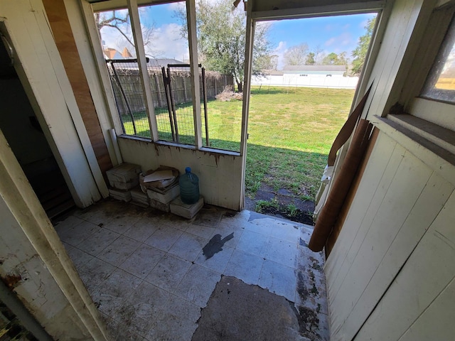 view of sunroom / solarium