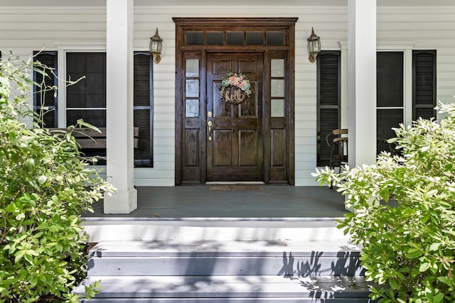 property entrance with a porch