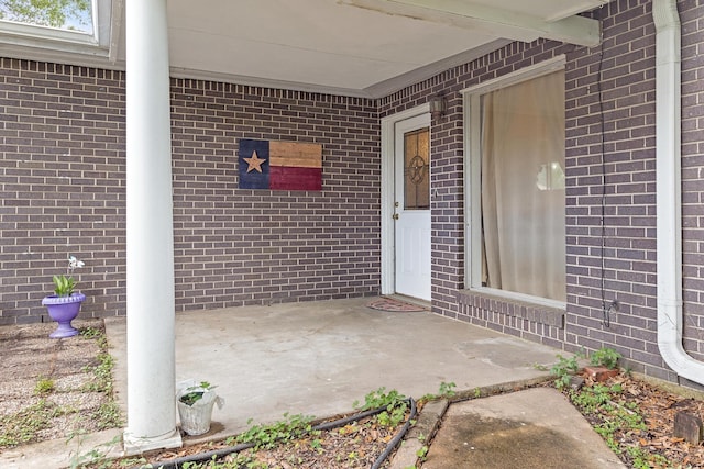 171 Ridgewood St, Bridge City, TX 77611 - entrance to property with brick siding