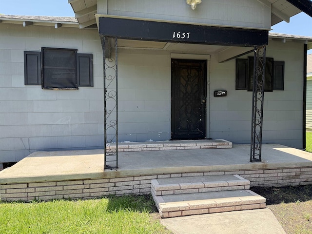 1637 15th St, Port Arthur, TX 77640 - photo 2
