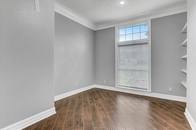 empty room with ornamental molding