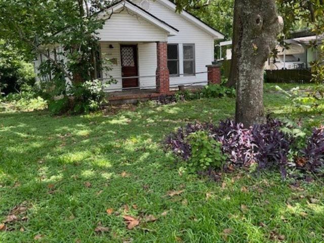 825 Llano St, Port Neches, TX 77651 - photo 1