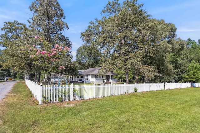 view of yard featuring fence