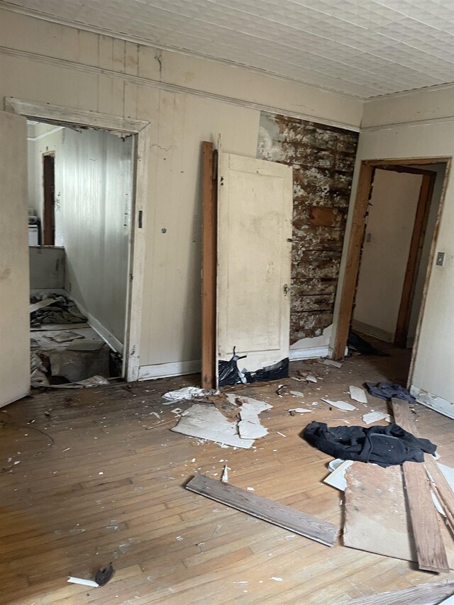 5129 5th St, Port Arthur, TX 77642 - unfurnished room with hardwood / wood-style floors