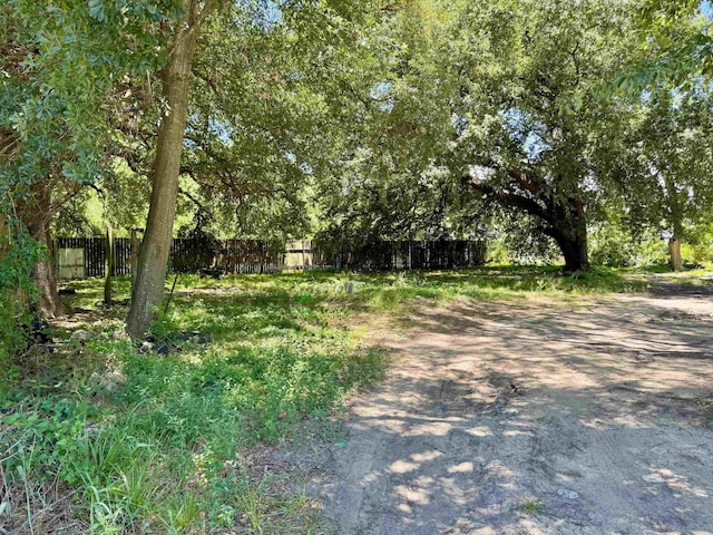 3605 Smythe St, Beaumont, TX 77705 - photo 1