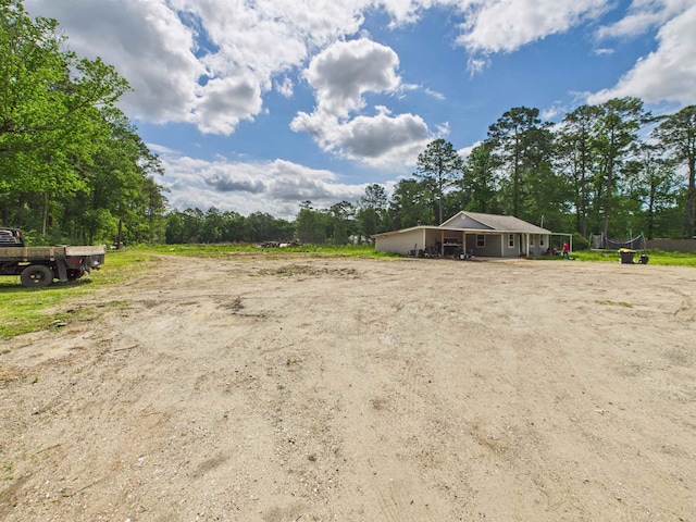 1325 S Main St, Vidor, TX 77662 - view of yard