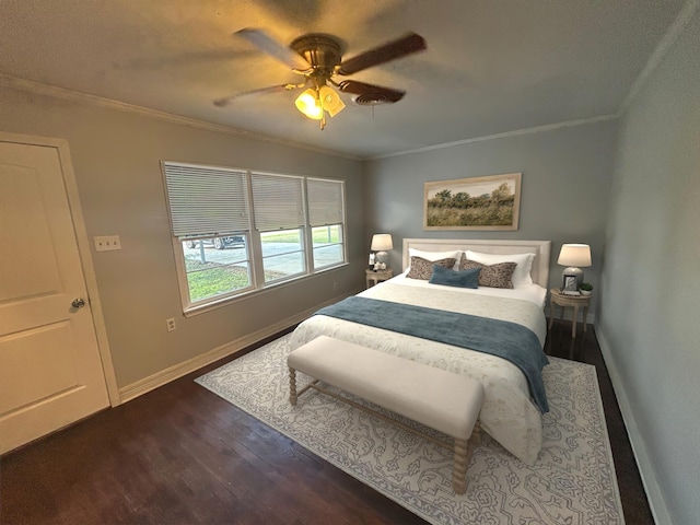 850 Orange St, Vidor, TX 77662 - bedroom featuring dark wood finished floors, crown molding, and ceiling fan