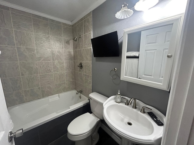850 Orange St, Vidor, TX 77662 - bathroom with bathtub / shower combination and crown molding