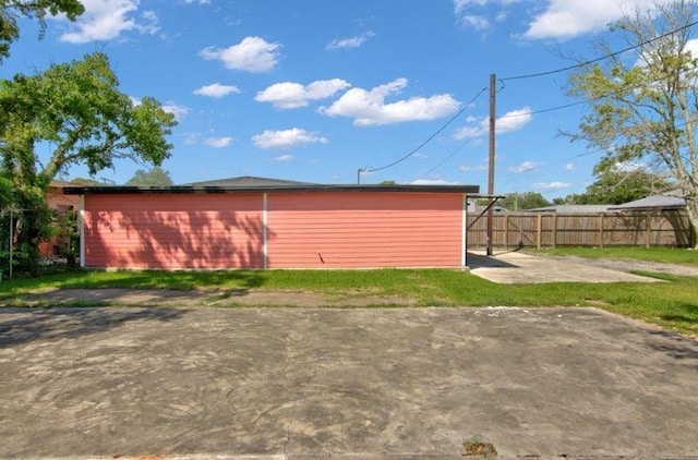 view of outdoor structure