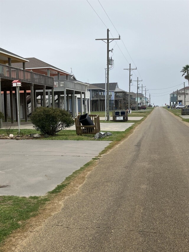 872 Holiday Dr, Crystal Beach, TX 77650