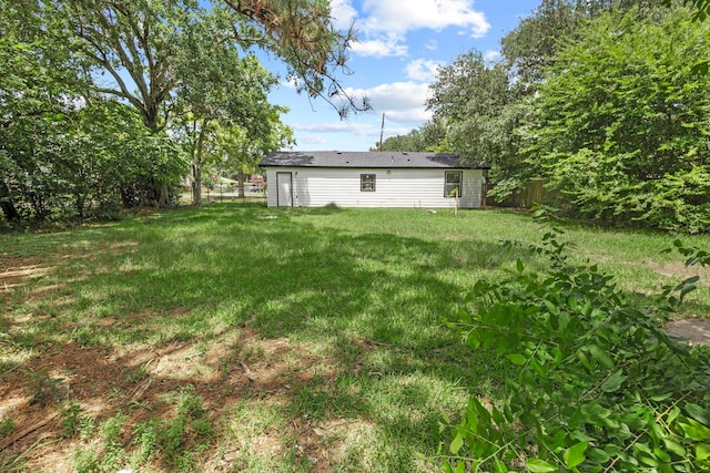 4247 Lansing Ave, Port Arthur, TX 77642 - view of yard