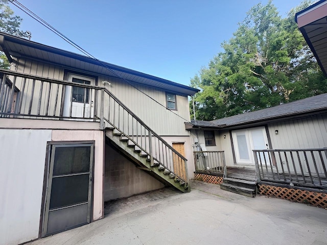849 Dillon Dr, Silsbee, TX 77656 - doorway to property featuring a patio area and a wooden deck