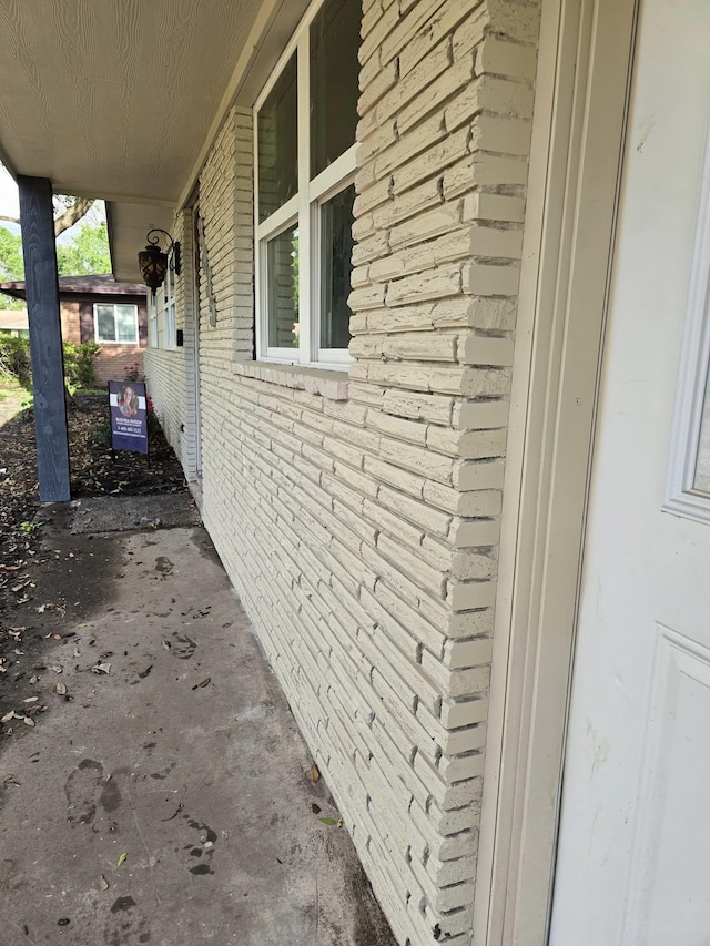 3435 Kenwood Dr, Beaumont, TX 77706 - view of side of home featuring brick siding