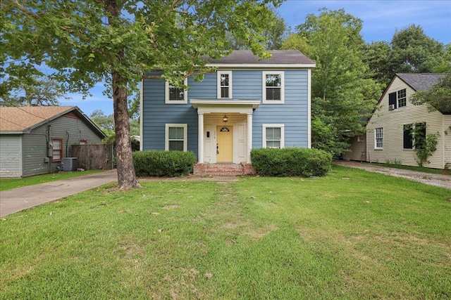 2218 Ashley St, Beaumont, TX 77701 - view of front of property