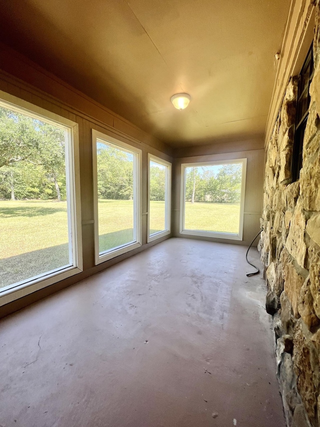 view of unfurnished sunroom