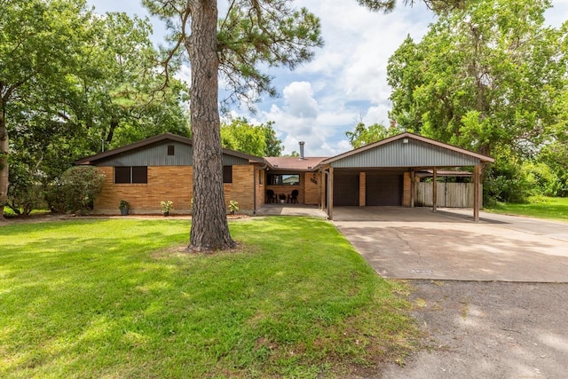 6161 Cove Dr, Groves, TX 77619 - photo 1