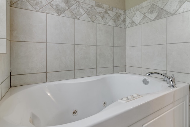 bathroom featuring a tub