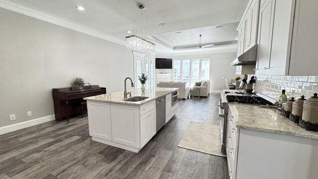 4429 Hillbrook Dr, Orange, TX 77632 - photo 4