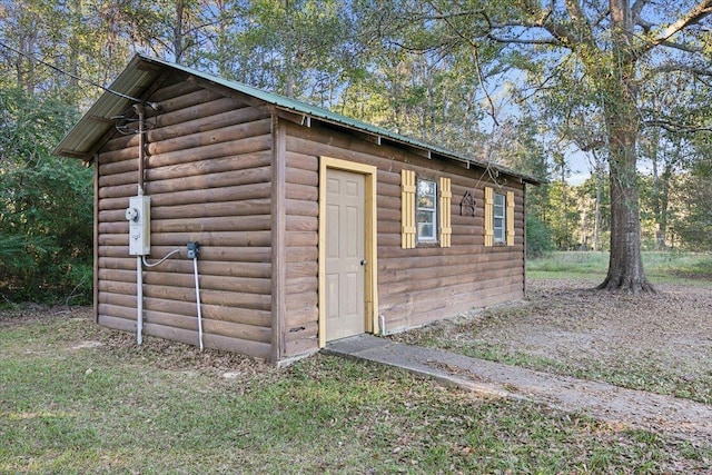 view of outbuilding