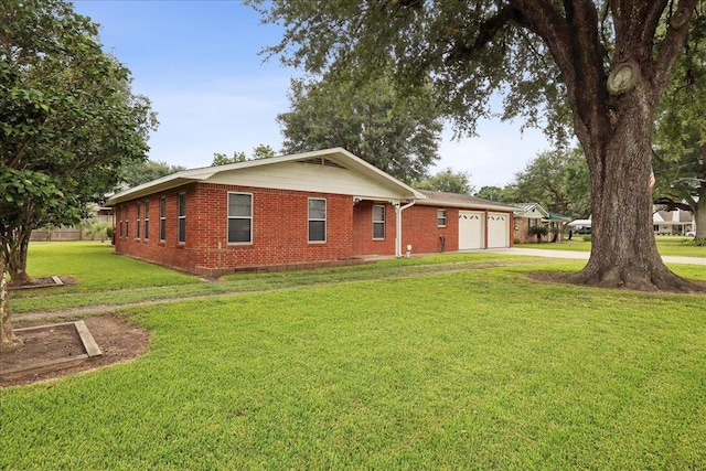 2805 8th St, Port Neches, TX 77651 - photo 2