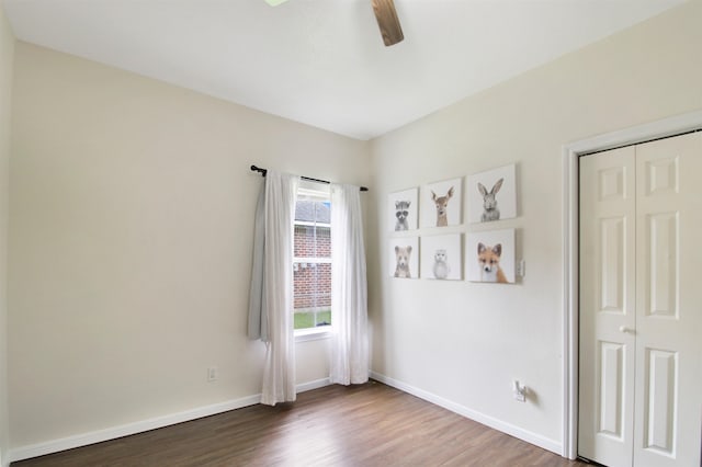 465 Lytton Dr, Vidor, TX 77662 - unfurnished bedroom with wood finished floors, a ceiling fan, and a closet