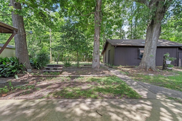 470 Junker Rd, Beaumont, TX 77707 - view of yard