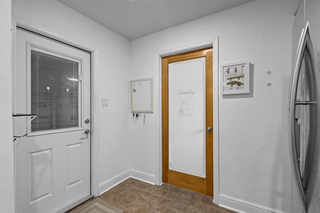 2040 Chevy Chase Ln, Beaumont, TX 77706 - doorway featuring baseboards