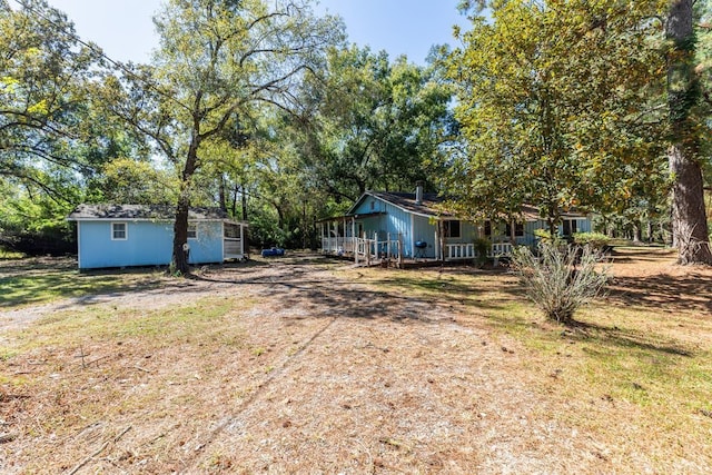 exterior space with a lawn