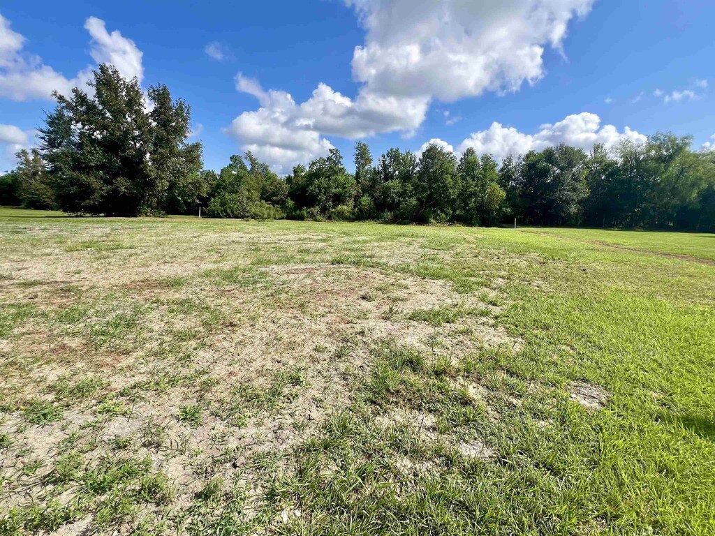 9710 Sheridan Dr, Orange, TX 77630