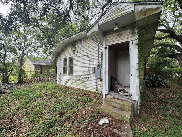 1598 Euclid St, Beaumont, TX 77705 - view of entrance to property