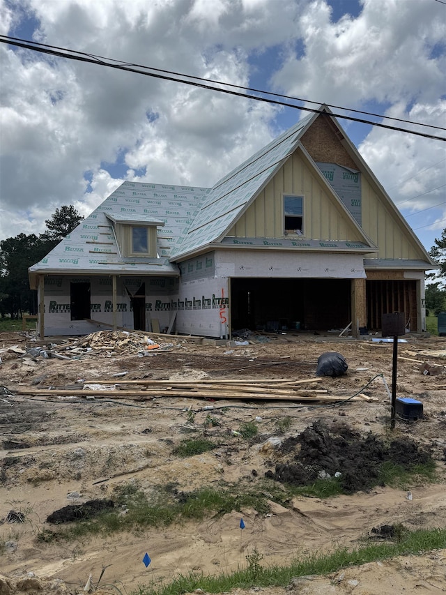 155 Moore, Beaumont, TX 77713 - property under construction featuring board and batten siding