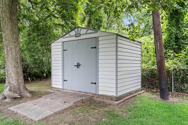 970 Evergreen Ln, Beaumont, TX 77706 - view of shed