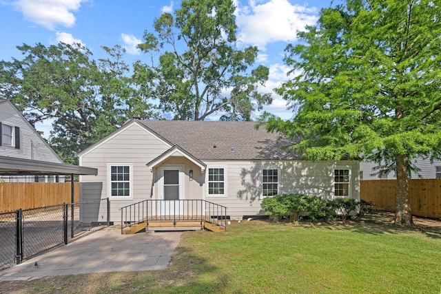 815 Central Dr, Beaumont, TX 77706 - view of front of property featuring a shingled roof and a patio