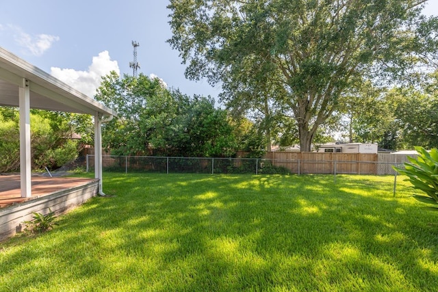 3012 Berry Ave, Groves, TX 77619 - view of fenced backyard