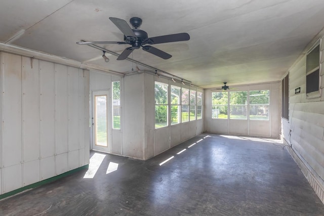 3012 Berry Ave, Groves, TX 77619 - unfurnished sunroom with ceiling fan