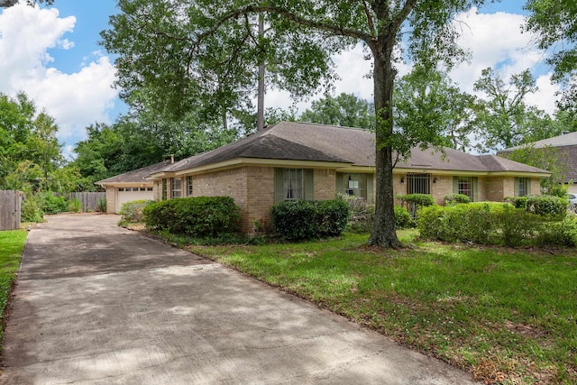 2812 Fairway, Orange, TX 77630 - photo 2