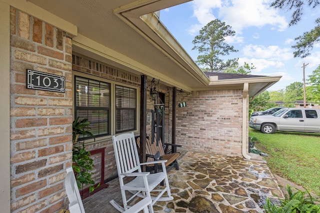103 Read St, Silsbee, TX 77656 - view of patio / terrace with a porch