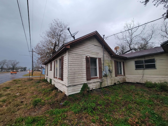 view of property exterior