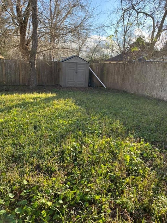 175 W Hartel St, Sour Lake, TX 77659 - photo 8