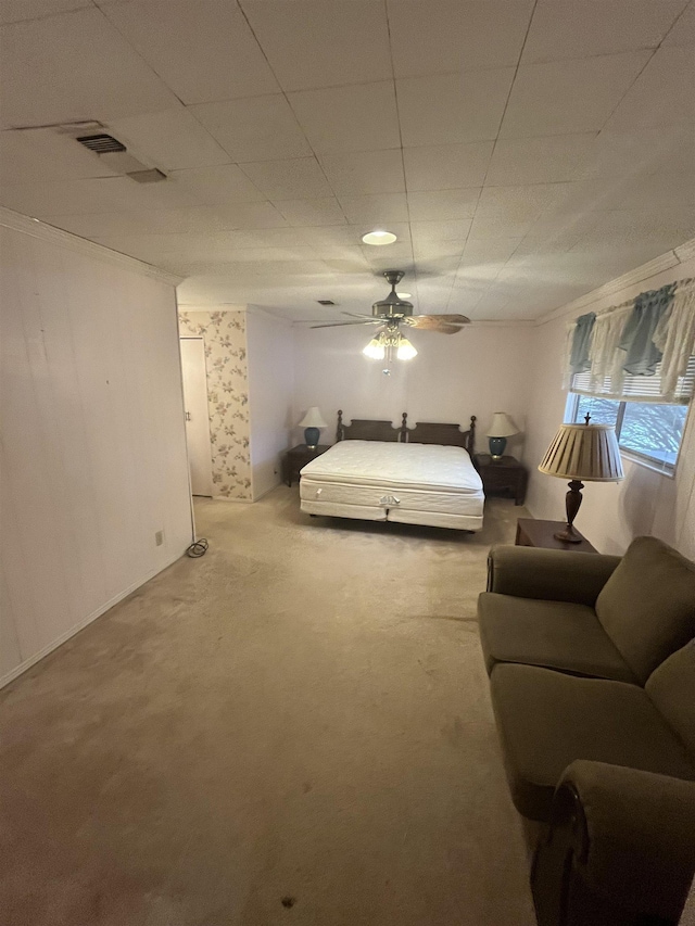 unfurnished bedroom featuring ceiling fan and carpet flooring