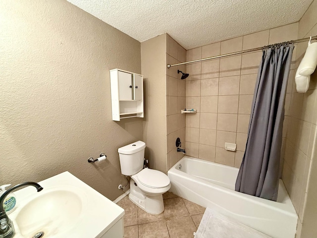 full bathroom with shower / bathtub combination with curtain, a sink, a textured ceiling, tile patterned floors, and toilet