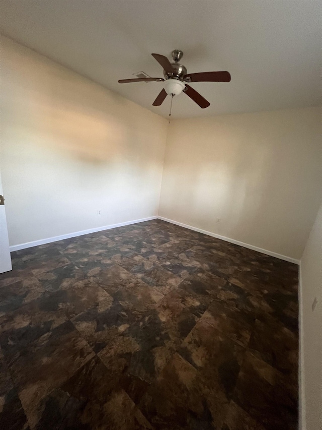 empty room with ceiling fan