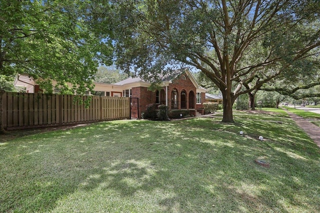 145 Manor St, Beaumont, TX 77706 - view of yard