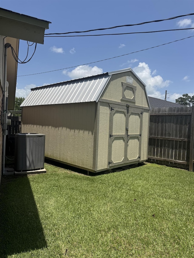 2211 Summer Oak Ln, Orange, TX 77632 - view of shed