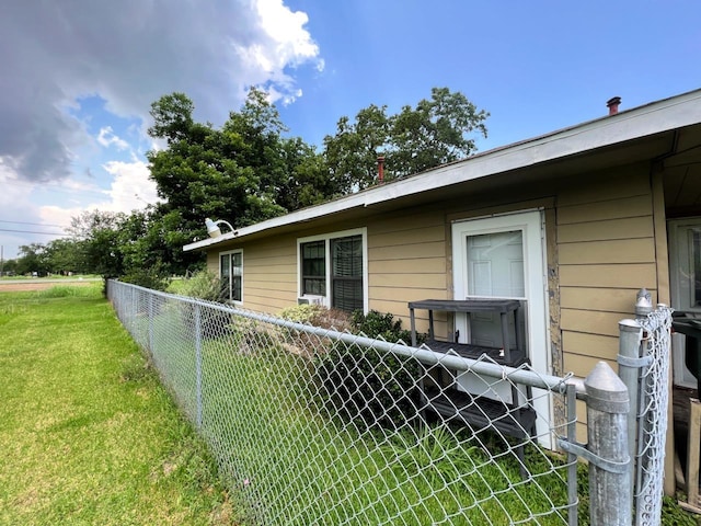 833 W 6th St, Port Arthur, TX 77640 - view of side of property