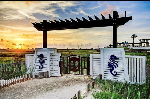 326 Seagrass, Crystal Beach, TX 77617