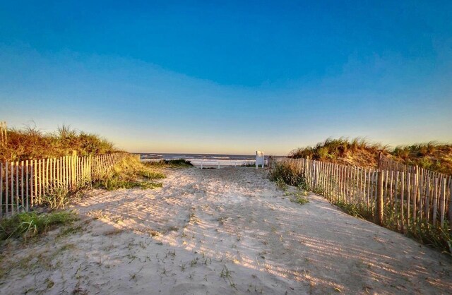 326 Seagrass, Crystal Beach, TX 77617