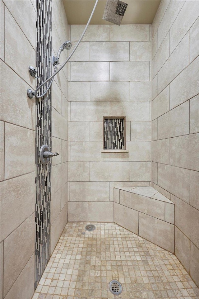 1291 Beachrock Dr, Brookeland, TX 75931 - full bathroom with tiled shower