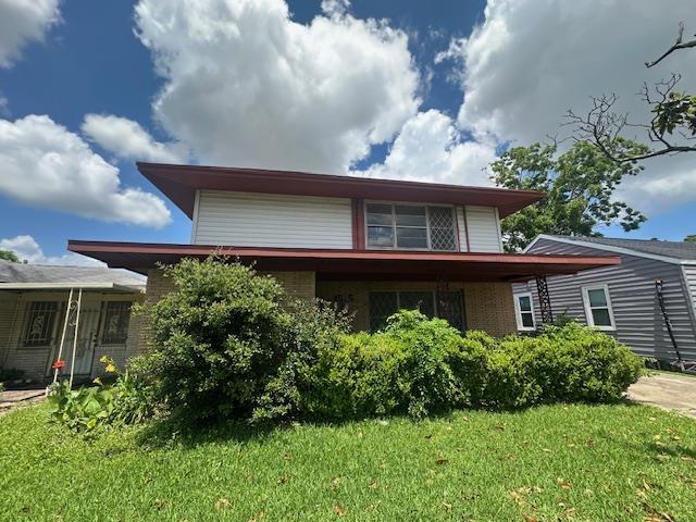 1525 W 5th St, Port Arthur, TX 77640 - photo 1
